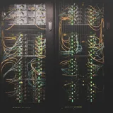 About sre basics for business-critical applications: reliability that scales